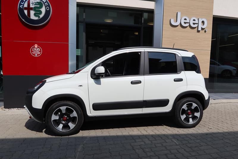 Gebraucht Fiat Panda Cross Cross 70 PS (51 kW) 2024 Kleinwagen