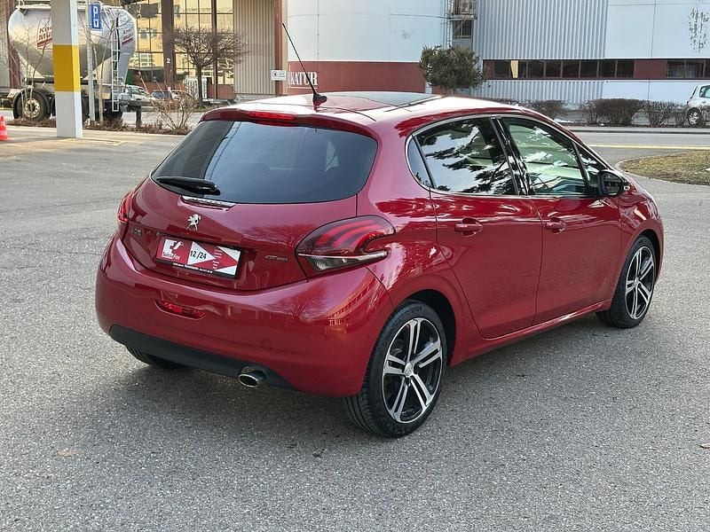 Gebraucht Peugeot 208 GT-line 110 PS (80 kW) 2015 Kleinwagen