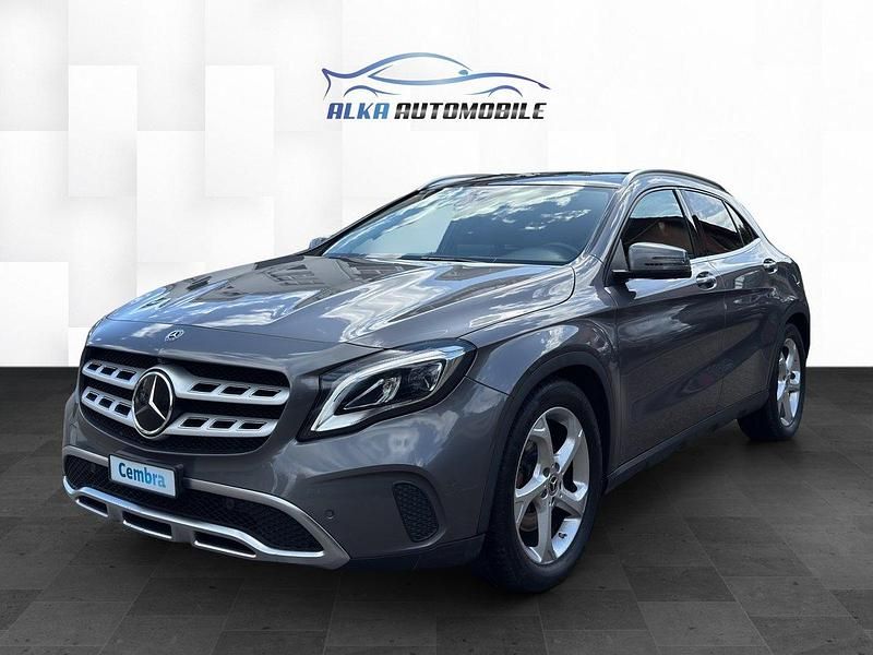 Gebraucht 2019 Mercedes GLA220 Style SUV | CHF 17’900 - Bild 1/4
