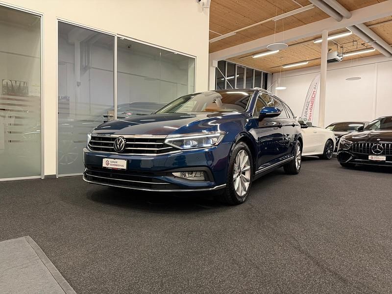 Blau Gebraucht 2021 VW Passat Elegance Kombi | CHF 15’900 (Fairer Preis) - Bild 1/4
