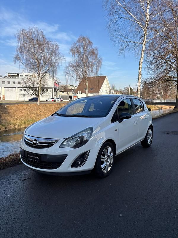 Gebraucht Opel Corsa Sport 100 PS (73 kW) 2012 Kleinwagen