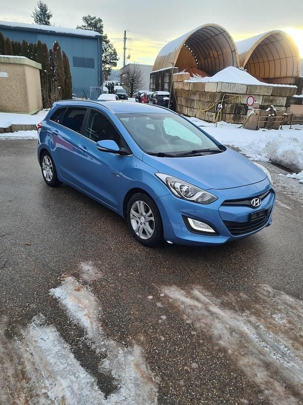 Gebraucht 2014 Hyundai i30 Style Kombi | CHF 10’900 (Teuer) - Bild 1/4