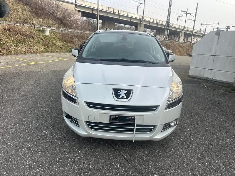 Gebraucht Peugeot 5008 156 PS (114 kW) 2014 Van / Kleinbus