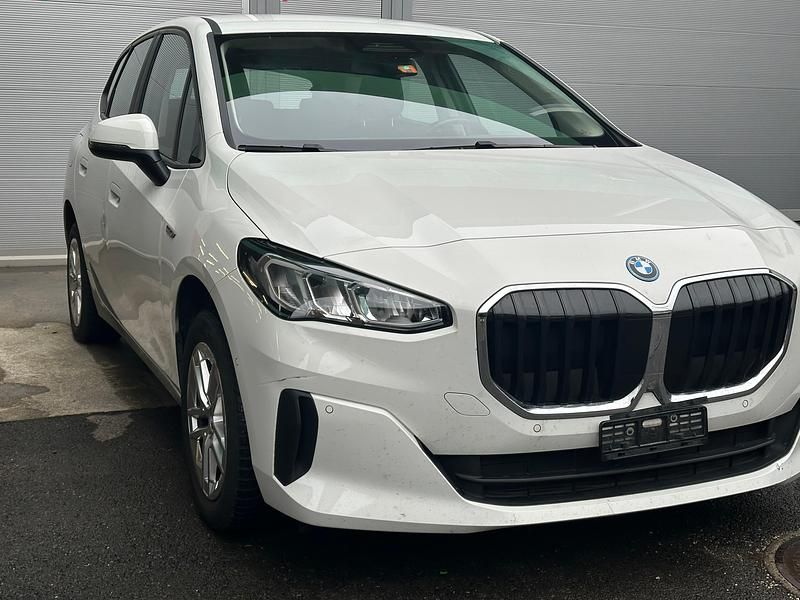 Gebraucht BMW 225 Active Tourer 245 PS (180 kW) 2023 Van / Kleinbus