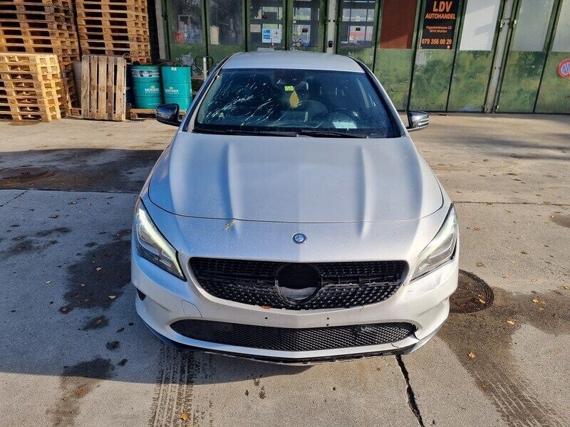 Gebraucht 2017 Mercedes CLA200 Shooting Brake Kombi | CHF 10’600 - Bild 1/4