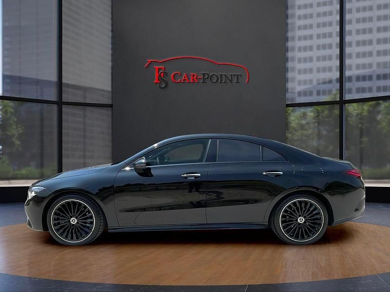 Gebraucht Mercedes CLA220 191 PS (140 kW) 2024 Schwarz Limousine