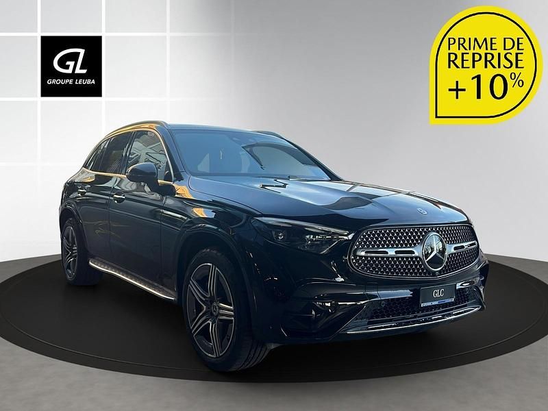 Schwarz Neu 2025 Mercedes GLC300e SUV | CHF 76’900 - Bild 1/4