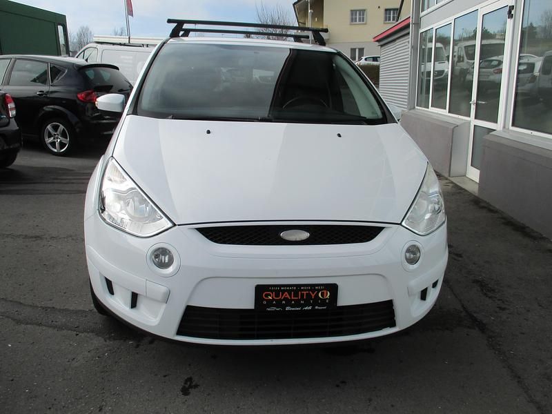 Gebraucht Ford S-MAX S 145 PS (106 kW) 2009 Van / Kleinbus