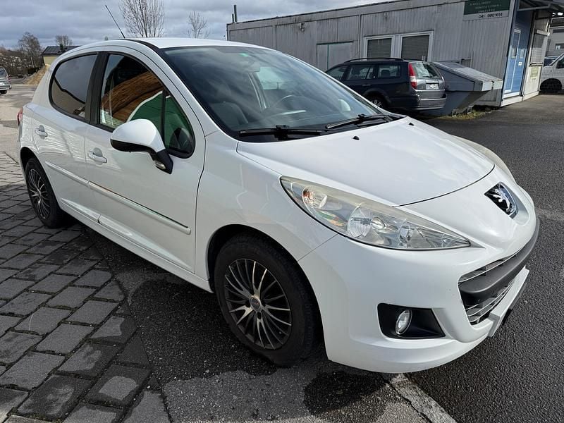Gebraucht Peugeot 207 95 PS (69 kW) 2011