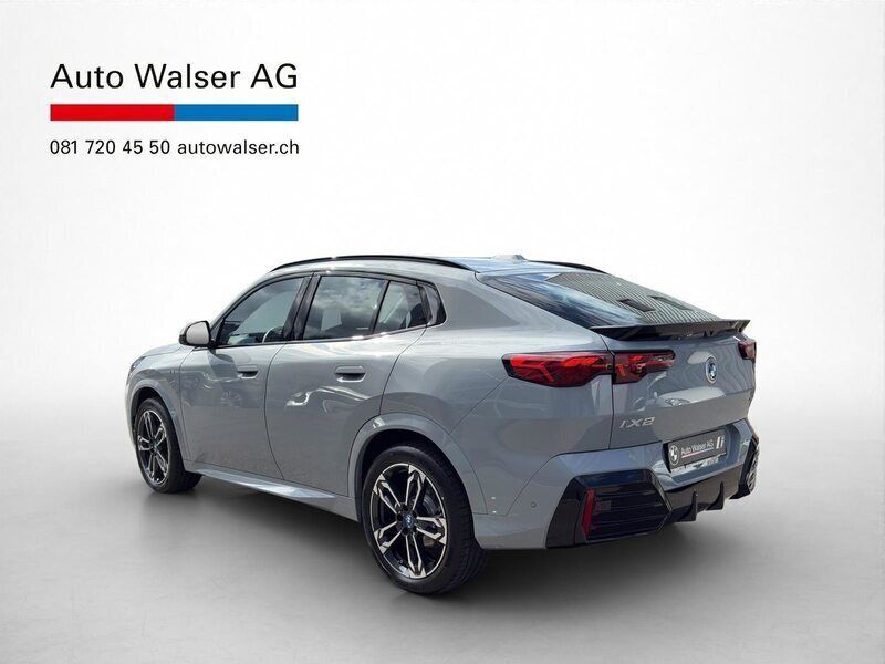 Gebraucht BMW iX2 Comfort Edition 225 kW (306 PS) 2025 Grau SUV