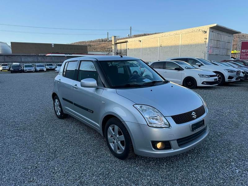 Gebraucht Suzuki Swift GL 102 PS (75 kW) 2009 Kleinwagen