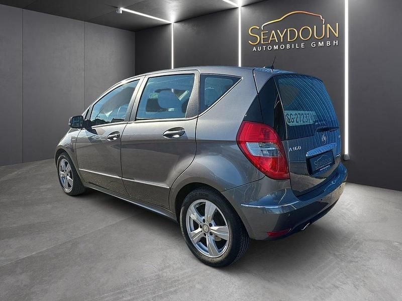 Gebraucht Mercedes A160 82 PS (60 kW) 2011 Limousine