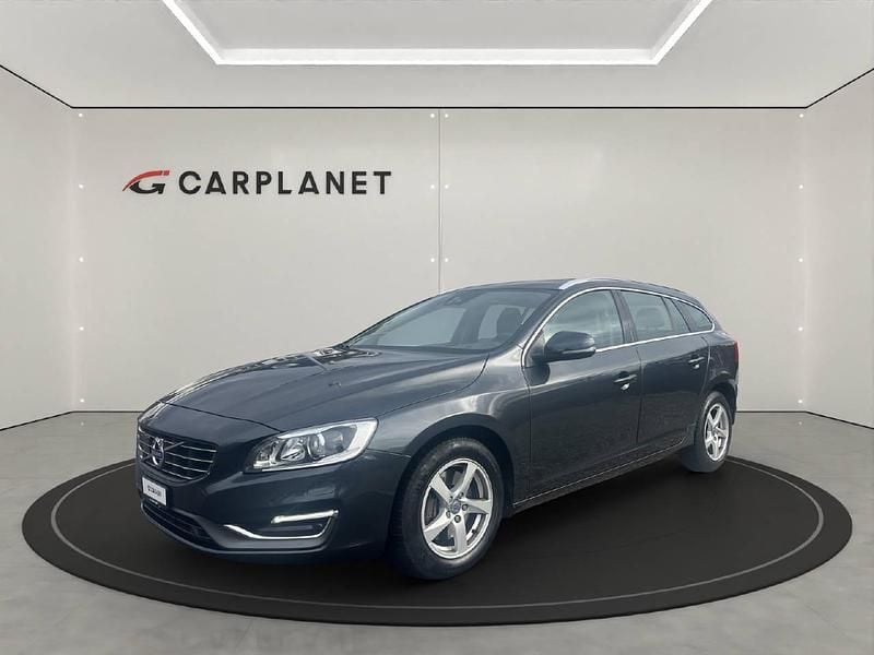 Gebraucht Volvo V60 Summum 215 PS (158 kW) 2015 Kombi