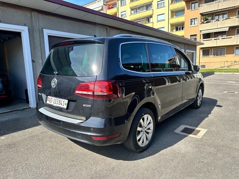 Gebraucht VW Sharan Highline 177 PS (130 kW) 2020 Van / Kleinbus