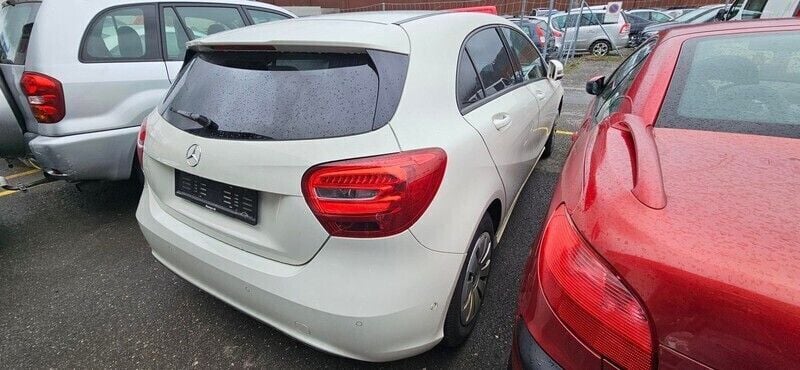 Gebraucht Mercedes A160 102 PS (75 kW) 2017