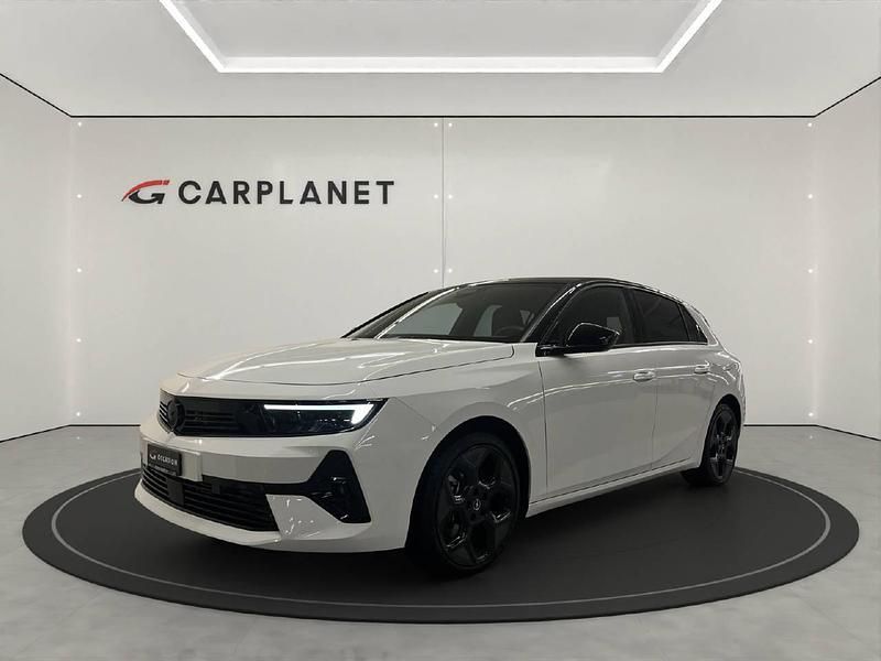 Gebraucht Opel Astra 181 PS (133 kW) 2023 Limousine