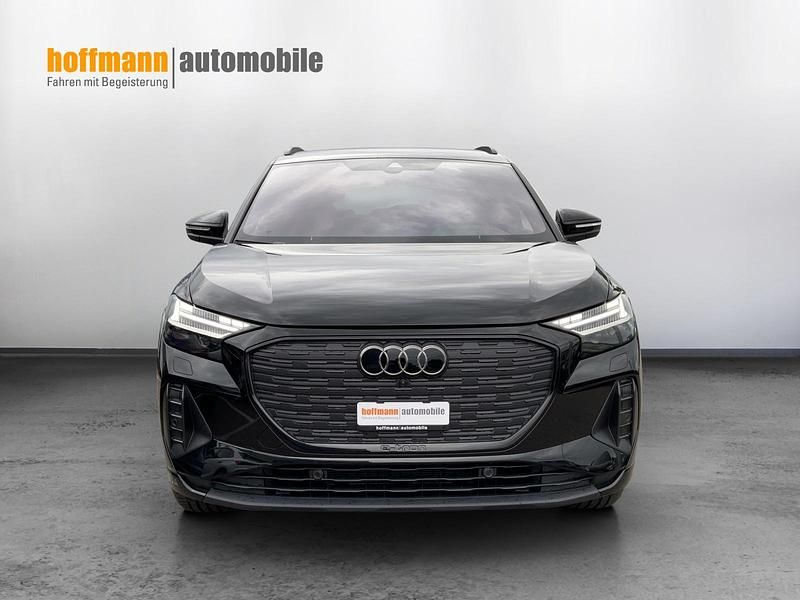 Gebraucht Audi Q4 e-tron Ambiente 210 kW (286 PS) 2024 Schwarz SUV