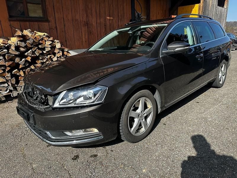 Gebraucht VW Passat Comfortline 170 PS (125 kW) 2012 Kombi