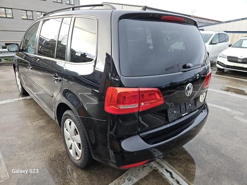 Gebraucht VW Touran Comfortline 140 PS (102 kW) 2010 Van / Kleinbus