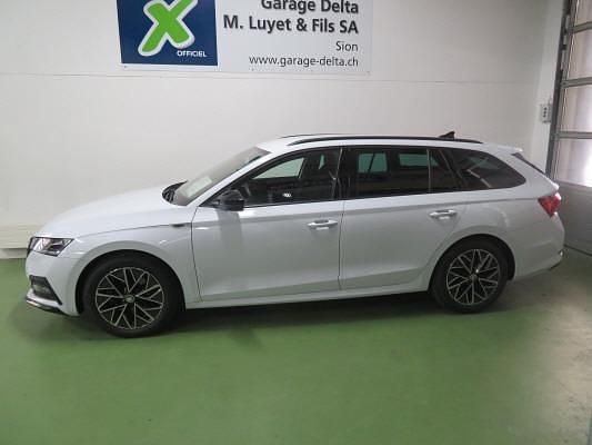Weiss Gebraucht 2023 Skoda Octavia SportLine Kombi | CHF 32’500 (Teuer) - Bild 1/4