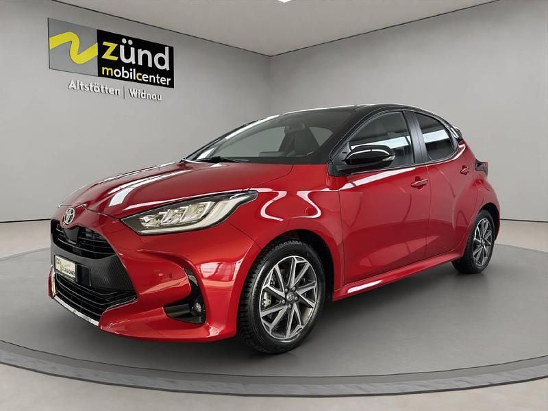 Gebraucht Toyota Yaris Hybrid Style 116 PS (85 kW) 2022 Limousine