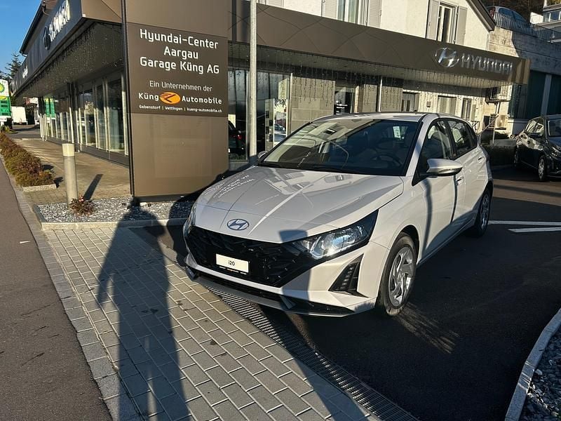 Grau Neu 2025 Hyundai i20 Limousine | CHF 22’800 (Superpreis) - Bild 1/4