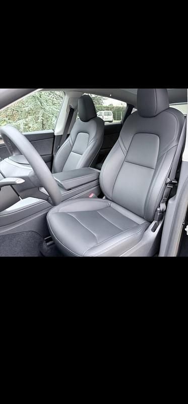 Gebraucht Tesla Model Y 378 kW (514 PS) 2025 SUV