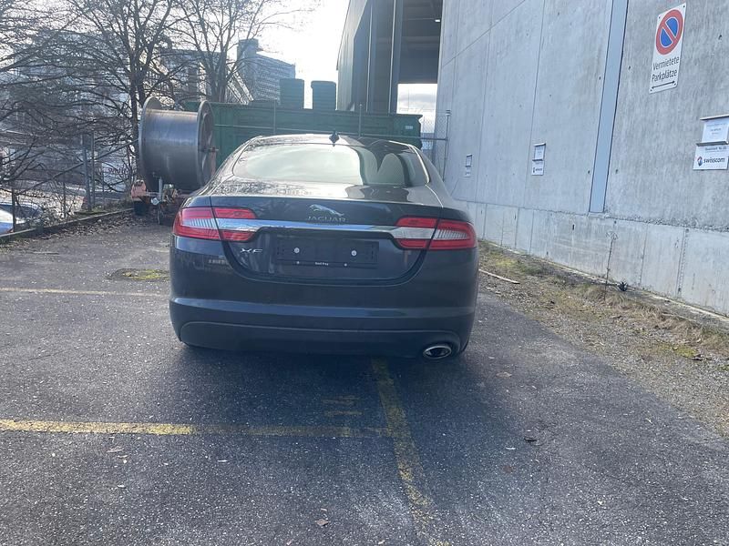 Gebraucht Jaguar XF Premium Luxury 200 PS (147 kW) 2015