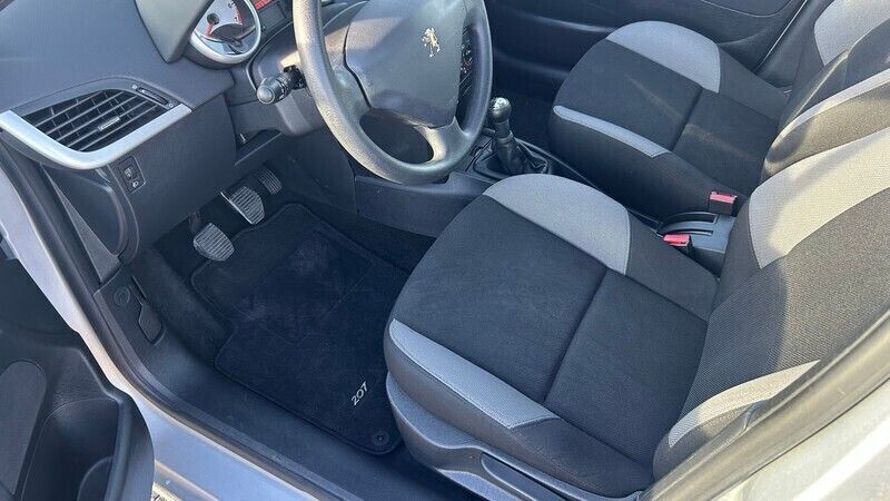 Gebraucht Peugeot 207 95 PS (69 kW) 2009 Kleinwagen