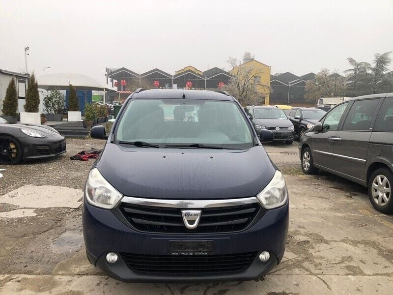 Gebraucht 2013 Dacia Lodgy Lauréate Van / Kleinbus | CHF 2’250 (Fairer Preis) - Bild 1/4