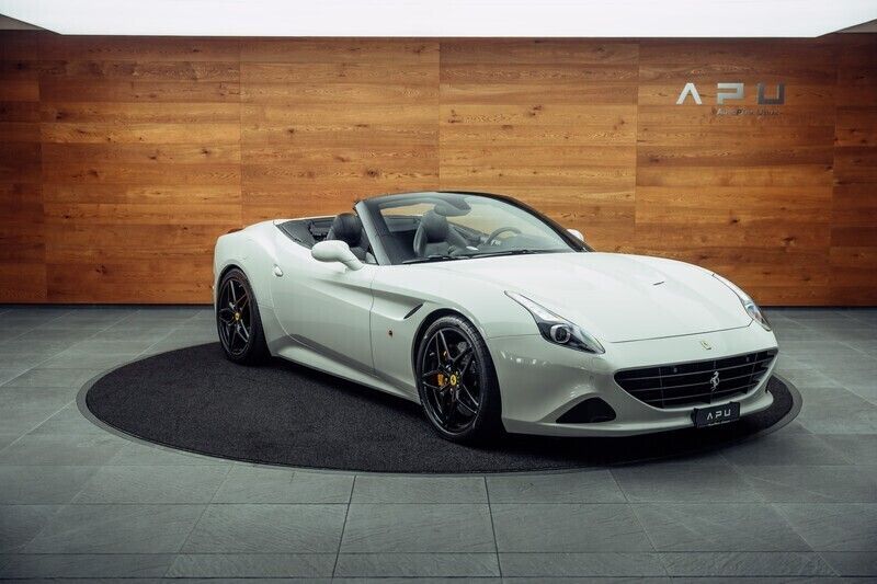 Gebraucht 2014 Ferrari California Cabrio | CHF 119’800 (Superpreis) - Bild 1/4