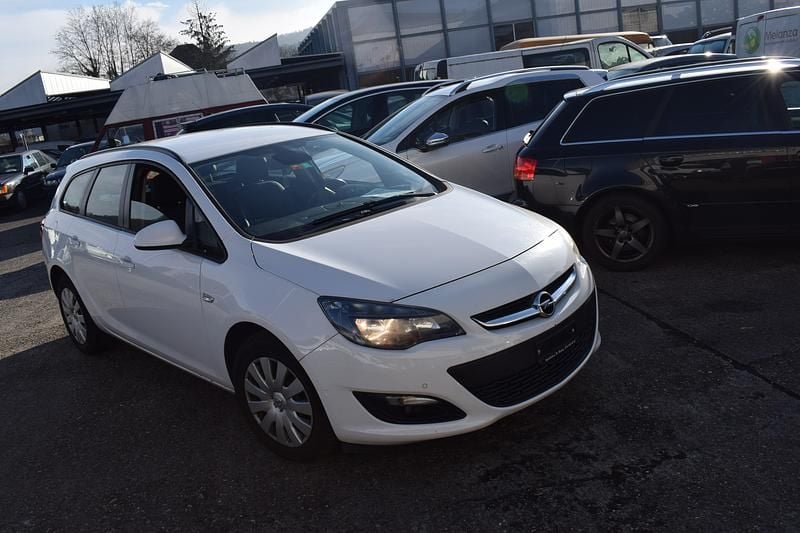 Gebraucht Opel Astra 140 PS (102 kW) 2015
