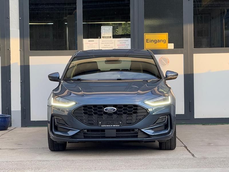 Gebraucht Ford Focus ST-Line 125 PS (91 kW) 2022 Limousine