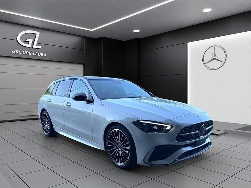 Neu Mercedes C300e 259 PS (190 kW) 2025 Weiss Kombi
