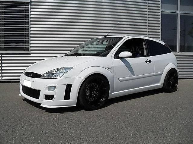 Gebraucht 2002 Ford Focus RS Limousine | CHF 18’500 - Bild 1/4