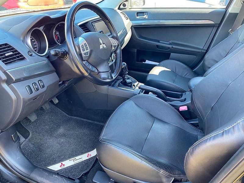 Gebraucht Mitsubishi Lancer Instyle 140 PS (102 kW) 2018 Limousine