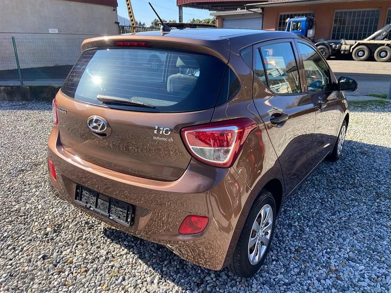 Gebraucht Hyundai i10 66 PS (48 kW) 2016 Kleinwagen