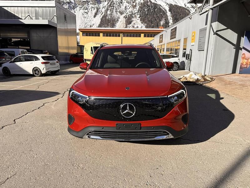 Gebraucht Mercedes EQB350 Progressive 214 kW (292 PS) 2024 Rot SUV