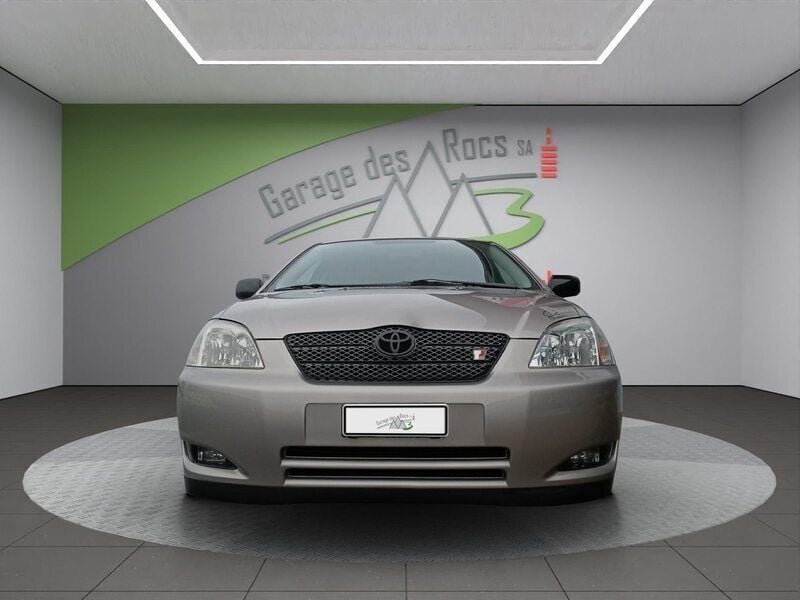 Grau Gebraucht 2001 Toyota Corolla Limousine | CHF 7’200 - Bild 1/4