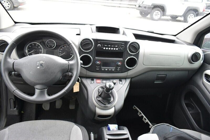 Gebraucht Peugeot Partner 120 PS (88 kW) 2012 Van / Kleinbus