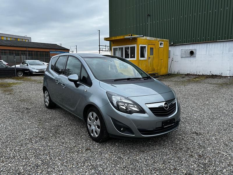 Gebraucht Opel Meriva 120 PS (88 kW) 2012 Van / Kleinbus