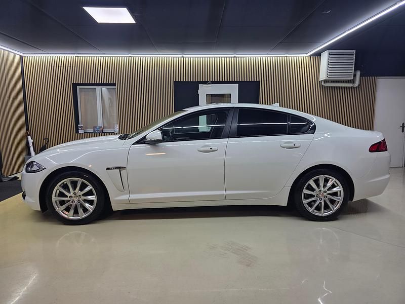 Gebraucht Jaguar XF 200 PS (147 kW) 2015