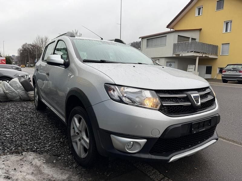 Gebraucht Dacia Sandero Stepway 90 PS (66 kW) 2016