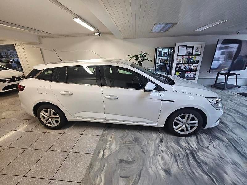 Gebraucht Renault Mégane IV Business 115 PS (84 kW) 2020