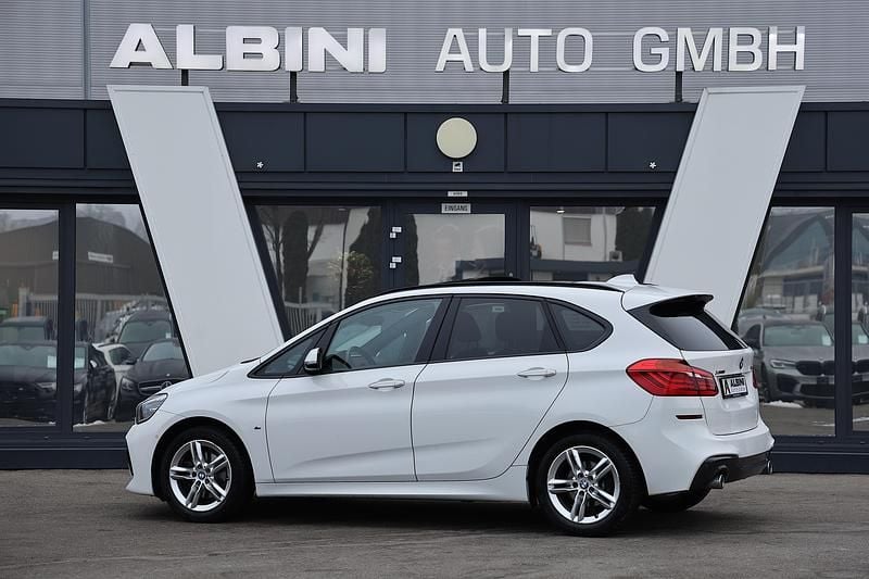 Gebraucht BMW 220 Active Tourer M Sport 190 PS (139 kW) 2021 Van / Kleinbus
