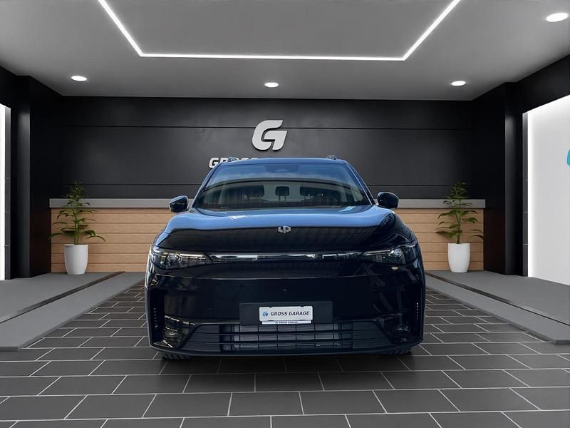 Neu Leapmotor C10 215 PS (158 kW) 2025 Schwarz SUV