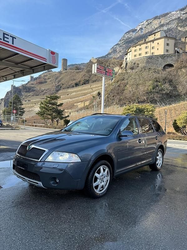 Gebraucht 2008 Skoda Octavia Scout Kombi | CHF 2’700 - Bild 1/4
