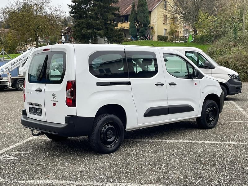 Gebraucht Peugeot Partner 131 PS (96 kW) 2024 Van / Kleinbus