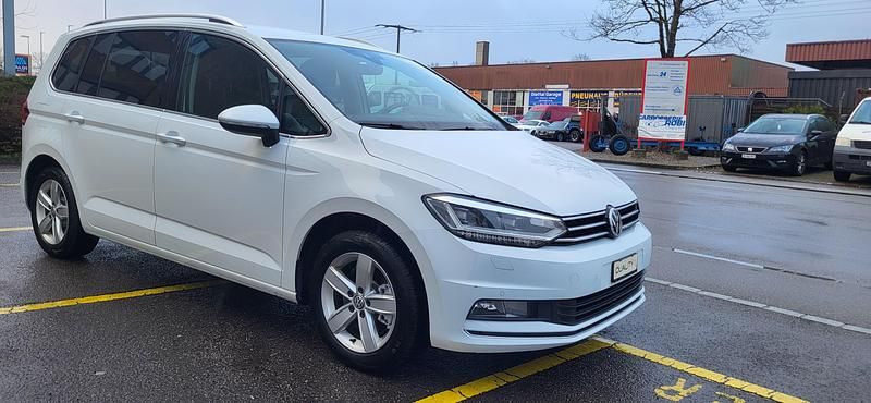 Gebraucht VW Touran Highline 180 PS (132 kW) 2017 Van / Kleinbus