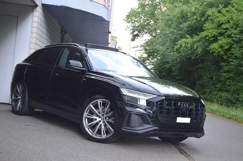 Schwarz Gebraucht 2025 Audi Q8 Black Edition SUV | CHF 60’750 (Superpreis) - Bild 1/4